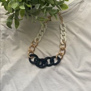 Ana & Ava chunky necklace NWOT